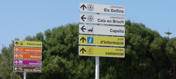 Cartel indicativo de Cala en Brut (Cala en Bruch)